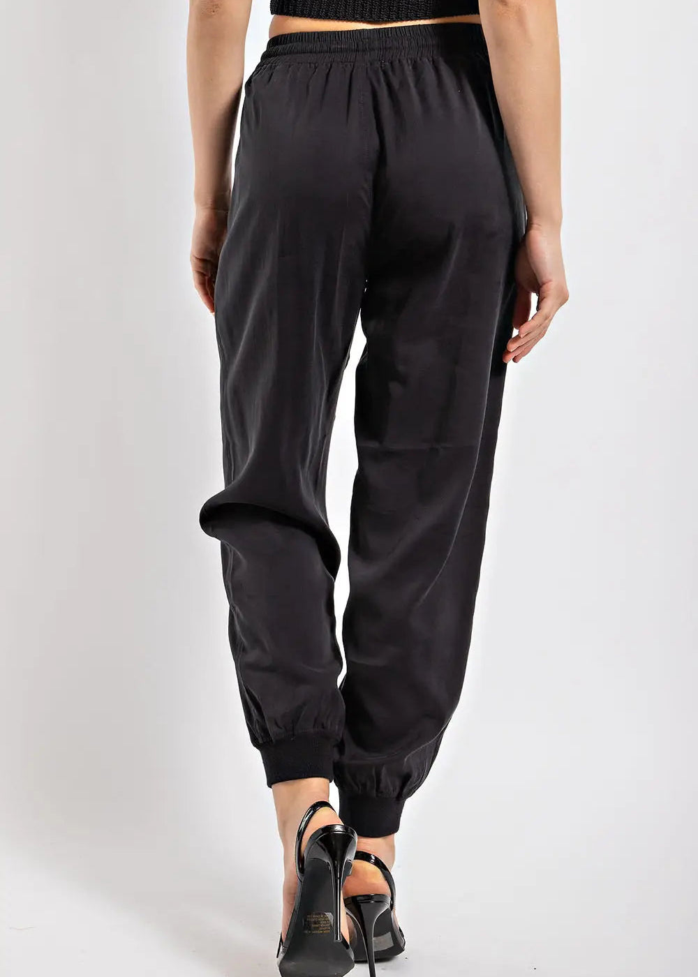 Elastic Waist Jogger Pant with Pockets